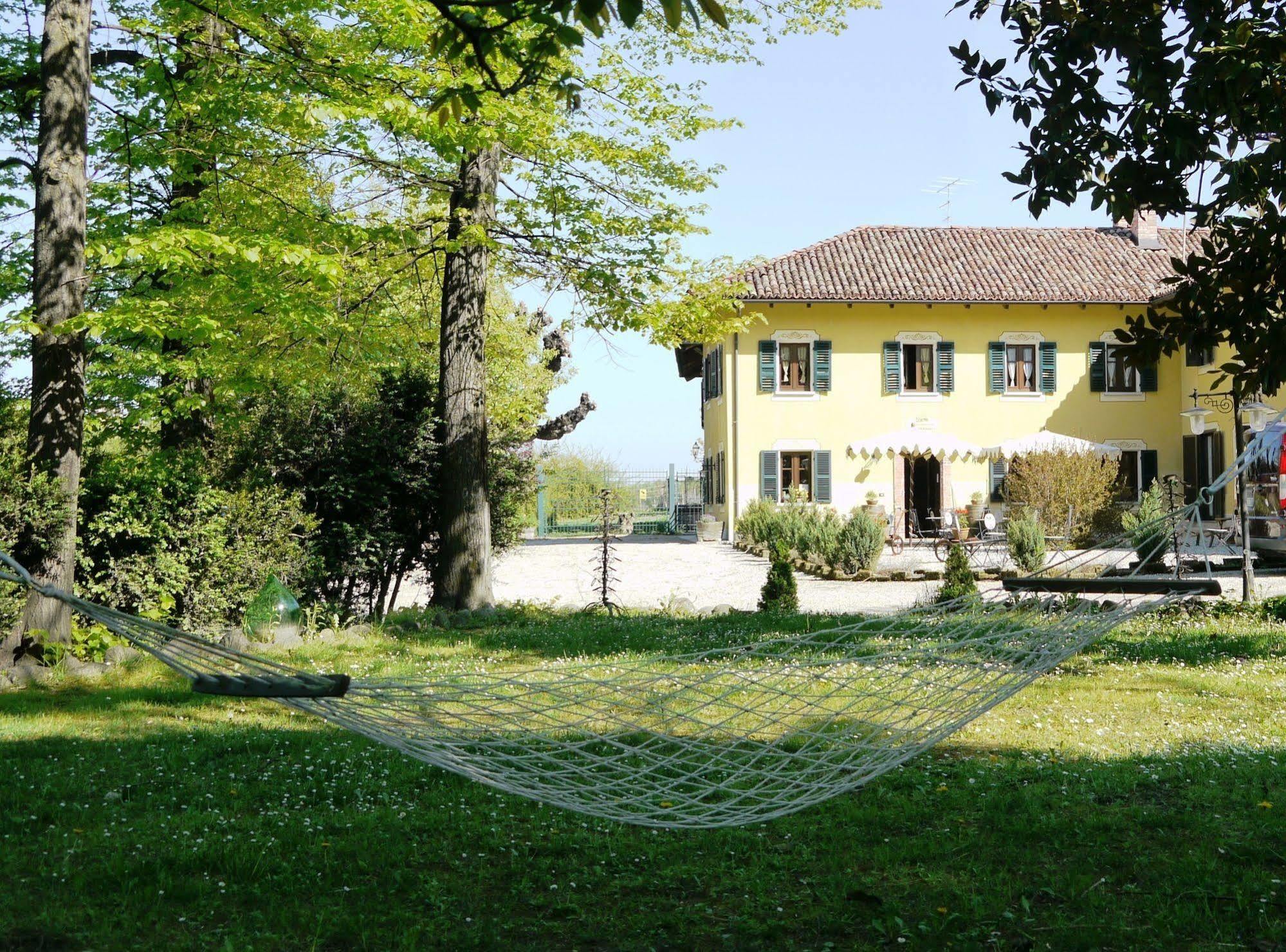 Hotel Tenuta Cappallotto à Serralunga d'Alba Extérieur photo